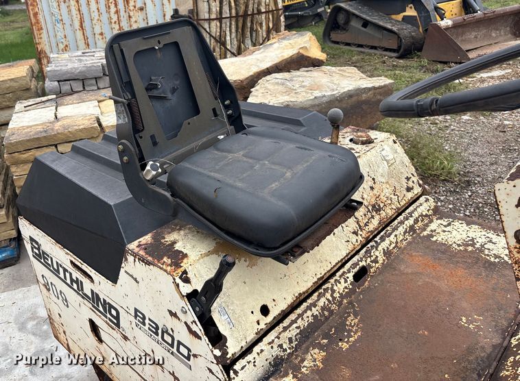 image for item EE3961 Beuthling B300  double drum vibratory roller