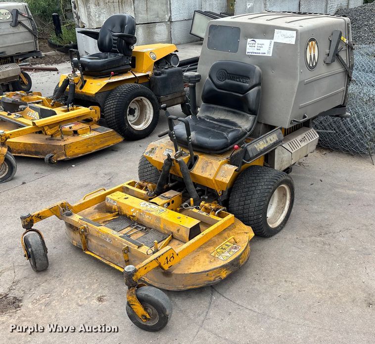 image for item EE3962 Walker MT251-11 ZTR lawn mower