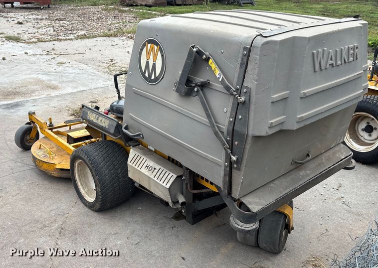 image for item EE3962 Walker MT251-11 ZTR lawn mower