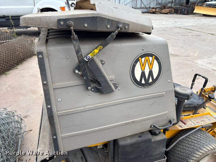 image for item EE3962 Walker MT251-11 ZTR lawn mower