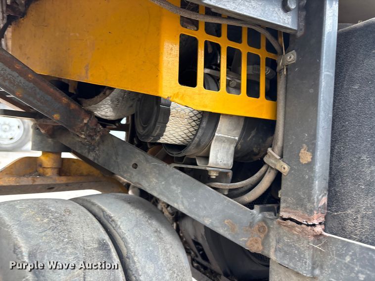 image for item EE3962 Walker MT251-11 ZTR lawn mower