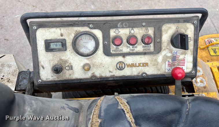 image for item EE3962 Walker MT251-11 ZTR lawn mower