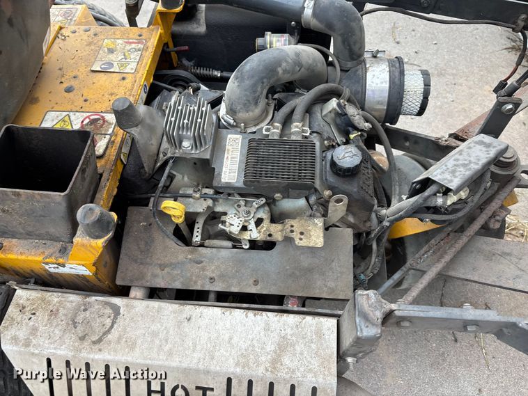 image for item EE3962 Walker MT251-11 ZTR lawn mower