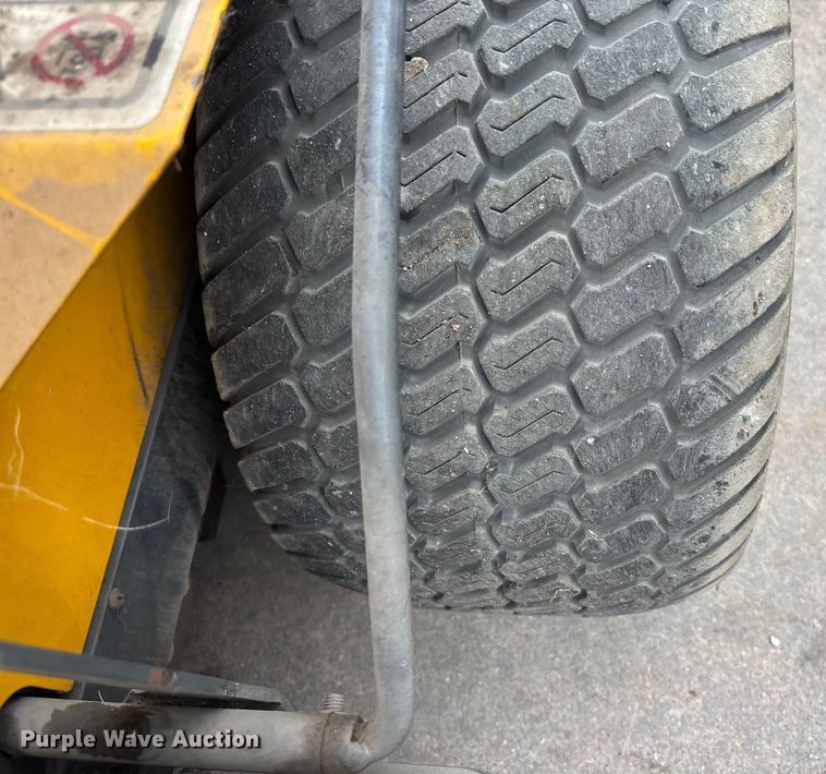 image for item EE3962 Walker MT251-11 ZTR lawn mower