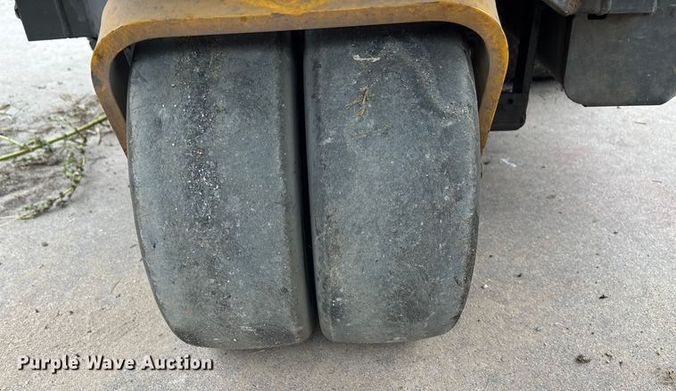 image for item EE3962 Walker MT251-11 ZTR lawn mower