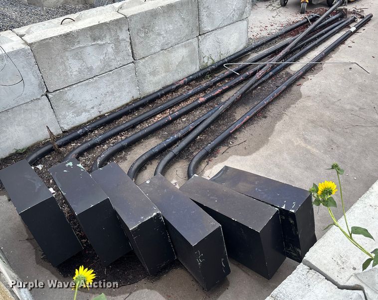 image for item EE3966 (6) light poles