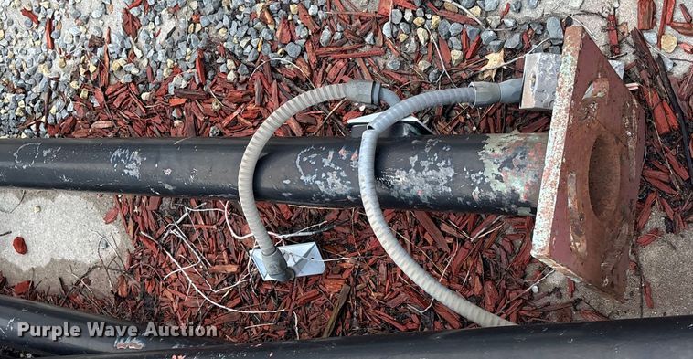 image for item EE3966 (6) light poles