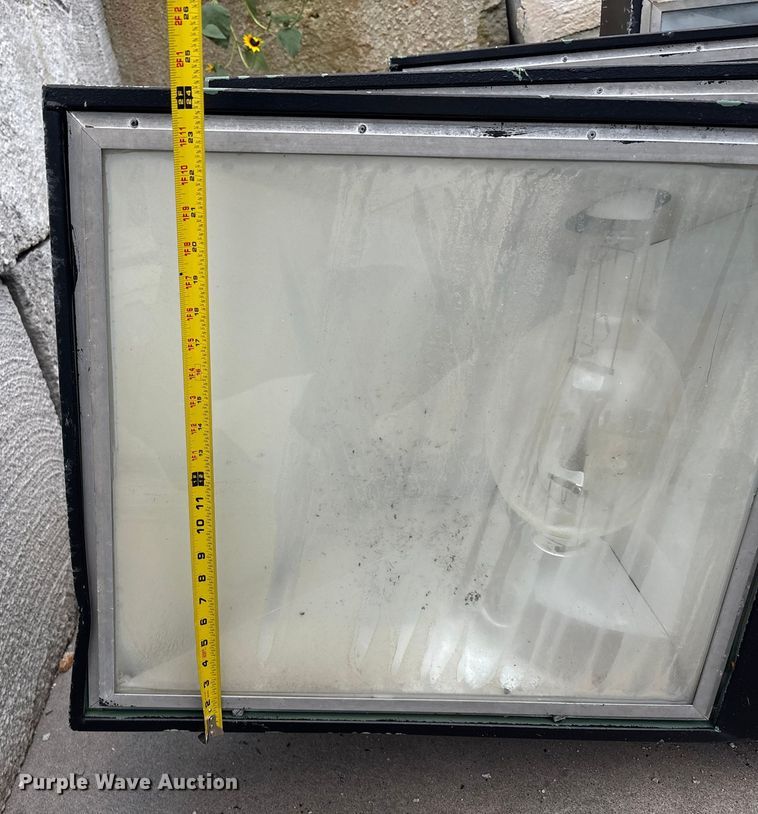 image for item EE3966 (6) light poles