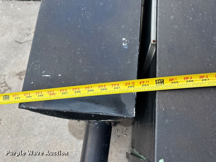 image for item EE3966 (6) light poles