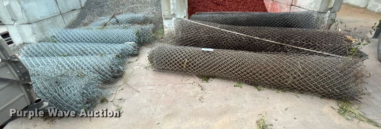 image for item EE3967 Chain link fence