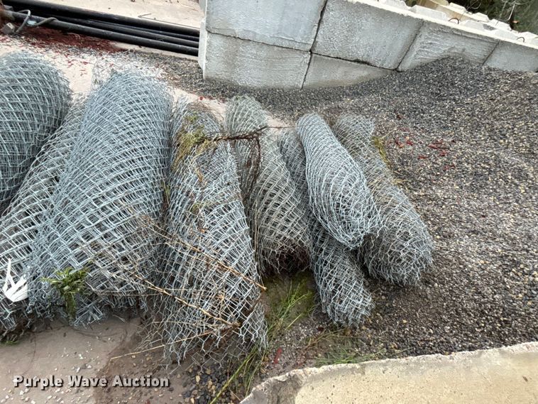 image for item EE3967 Chain link fence