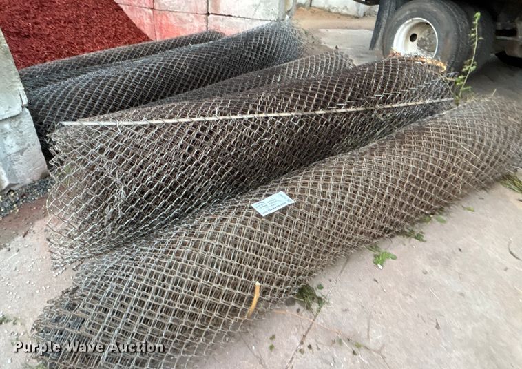 image for item EE3967 Chain link fence