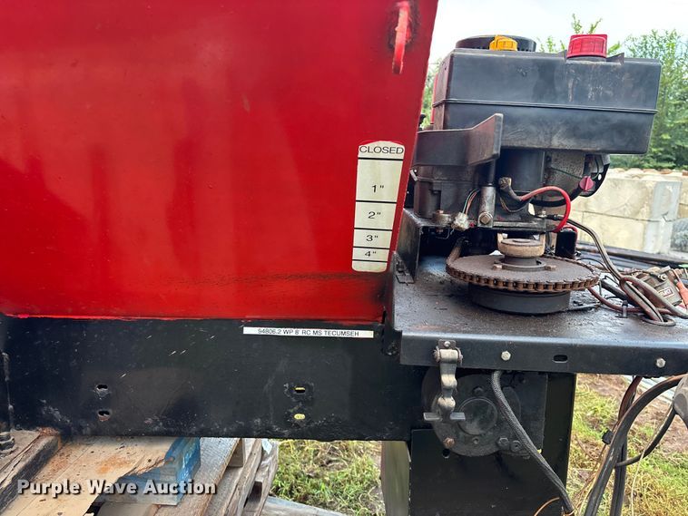 image for item EE3968 Western  spreader