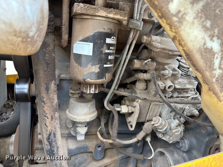 image for item EE3971 New Holland tracked skid steer loader