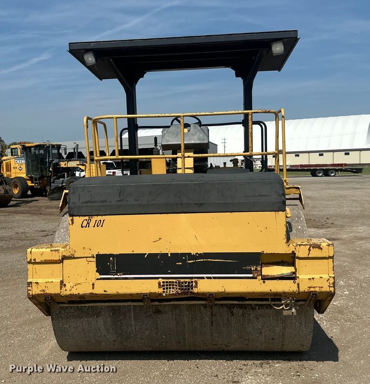 COMPACTADOR 1995 CATERPILLAR CB634