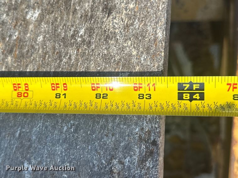 image for item EE4012 1995 Caterpillar CB-634 double drum vibratory roller