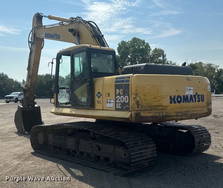 image for item EE4013 2006 Komatsu PC200LC-7 excavator