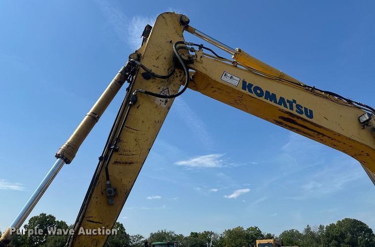 image for item EE4013 2006 Komatsu PC200LC-7 excavator
