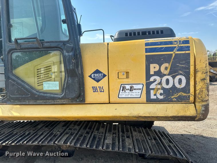 image for item EE4013 2006 Komatsu PC200LC-7 excavator