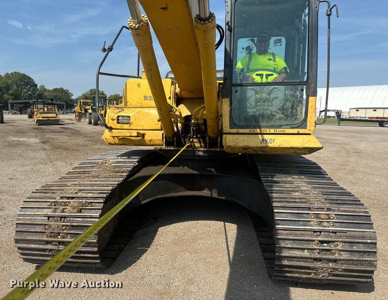 image for item EE4013 2006 Komatsu PC200LC-7 excavator