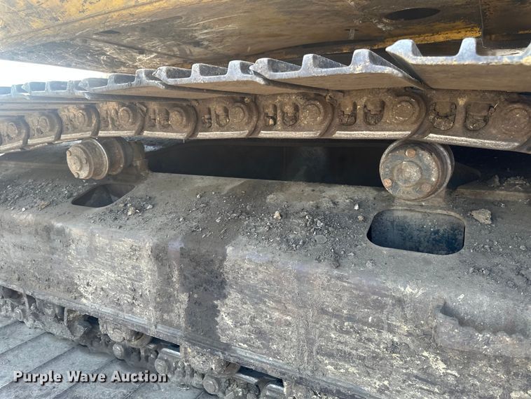 image for item EE4013 2006 Komatsu PC200LC-7 excavator