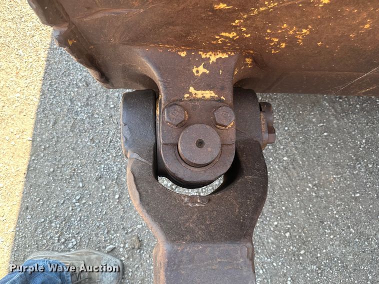 image for item EE4014 1985 Caterpillar D8L dozer