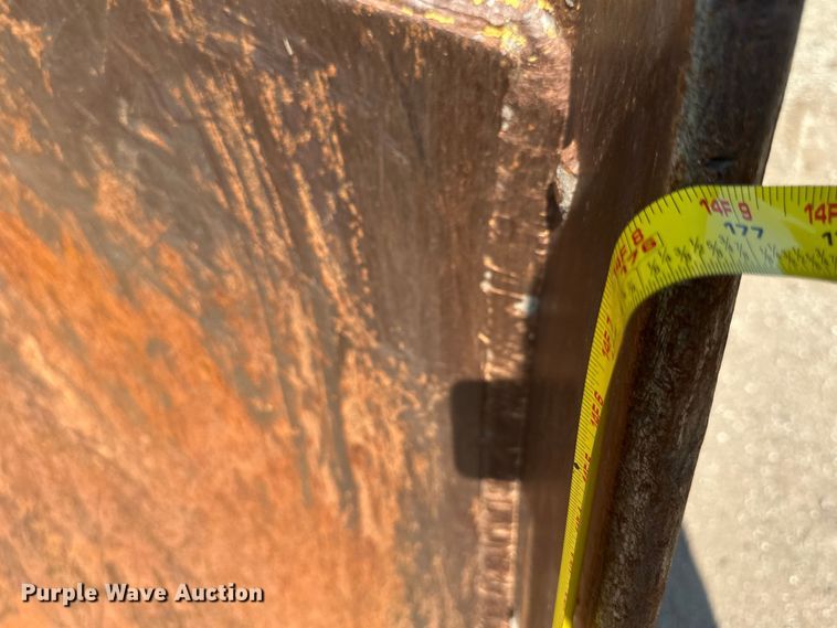 image for item EE4014 1985 Caterpillar D8L dozer