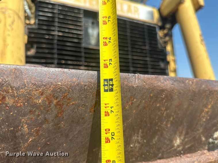 image for item EE4014 1985 Caterpillar D8L dozer