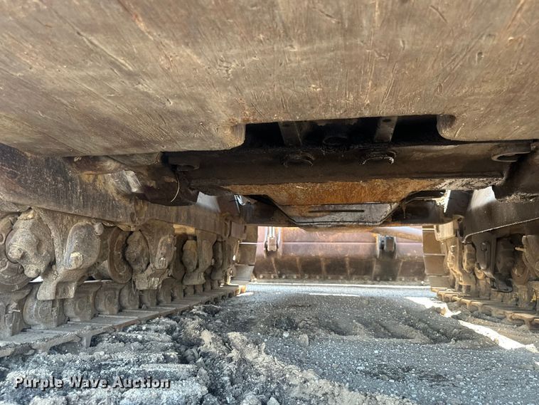 image for item EE4014 1985 Caterpillar D8L dozer