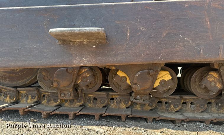 image for item EE4014 1985 Caterpillar D8L dozer