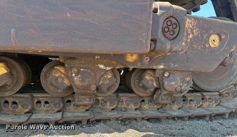 image for item EE4014 1985 Caterpillar D8L dozer