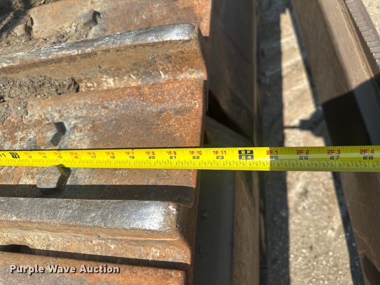 image for item EE4014 1985 Caterpillar D8L dozer