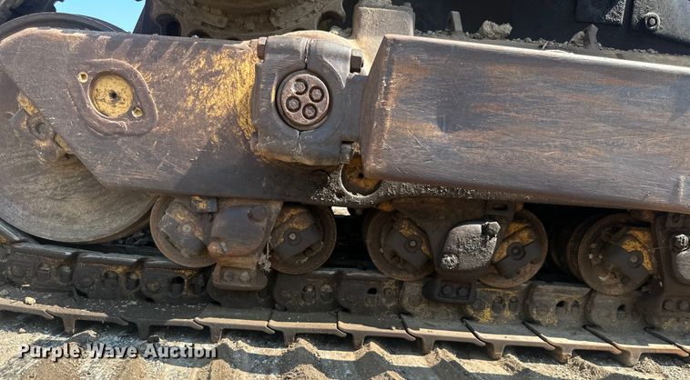 image for item EE4014 1985 Caterpillar D8L dozer
