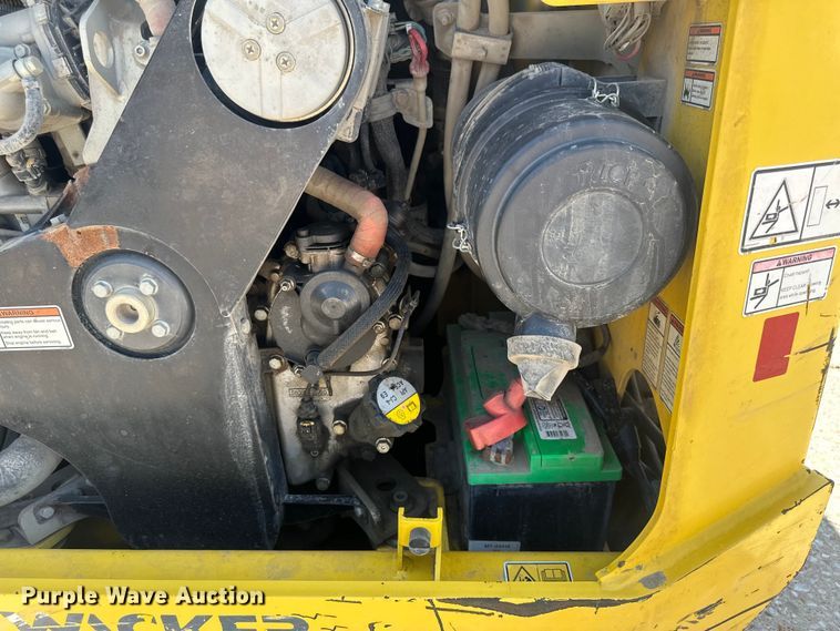 image for item EE4015 2016 Wacker Neuson SW 28 skid steer loader