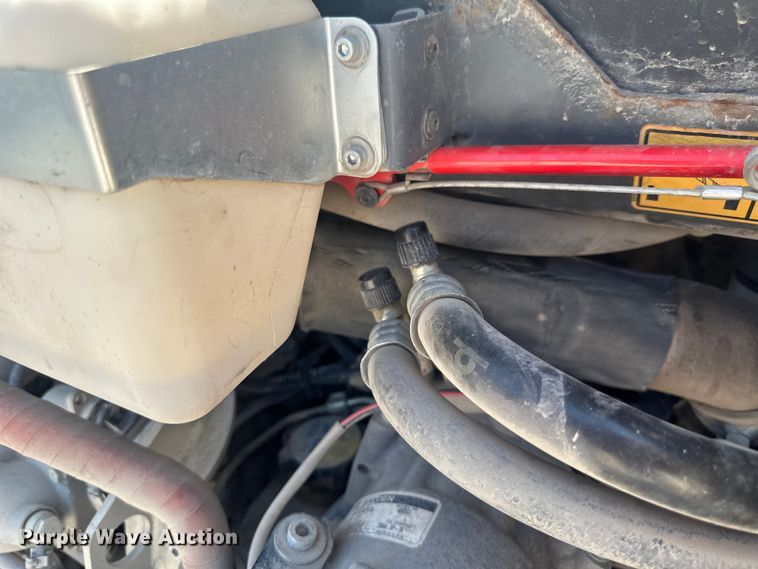 image for item EE4015 2016 Wacker Neuson SW 28 skid steer loader