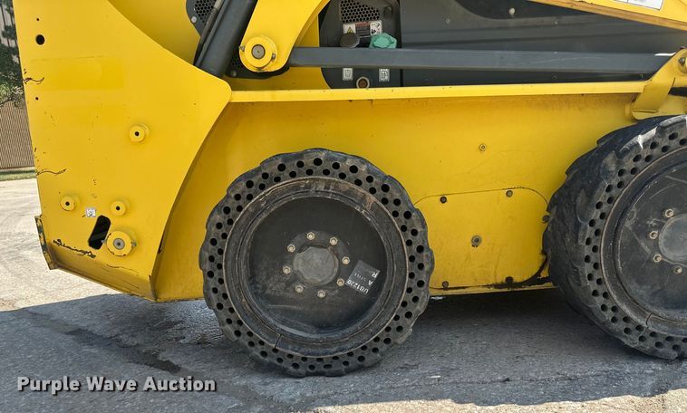 image for item EE4015 2016 Wacker Neuson SW 28 skid steer loader