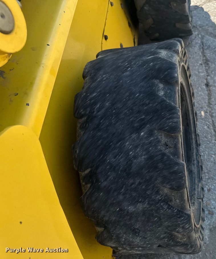 image for item EE4015 2016 Wacker Neuson SW 28 skid steer loader