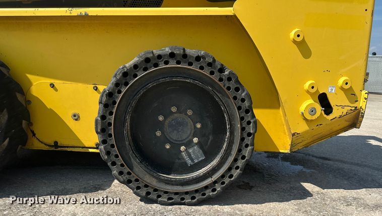 image for item EE4015 2016 Wacker Neuson SW 28 skid steer loader