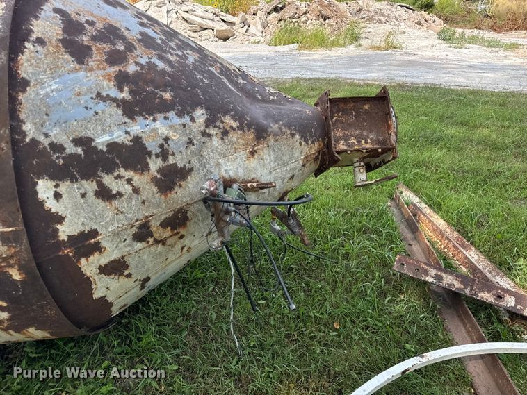 image for item EF2106 McNeilus batch plant