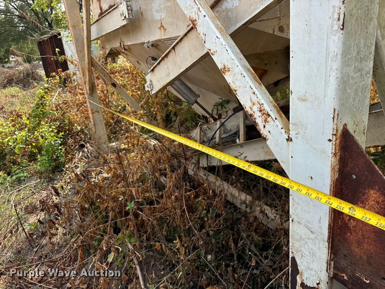 image for item EF2106 McNeilus batch plant