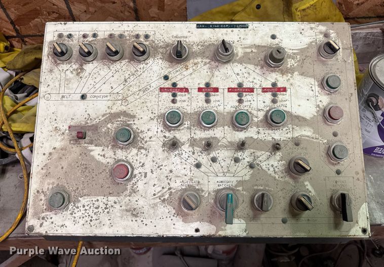 image for item EF2106 McNeilus batch plant