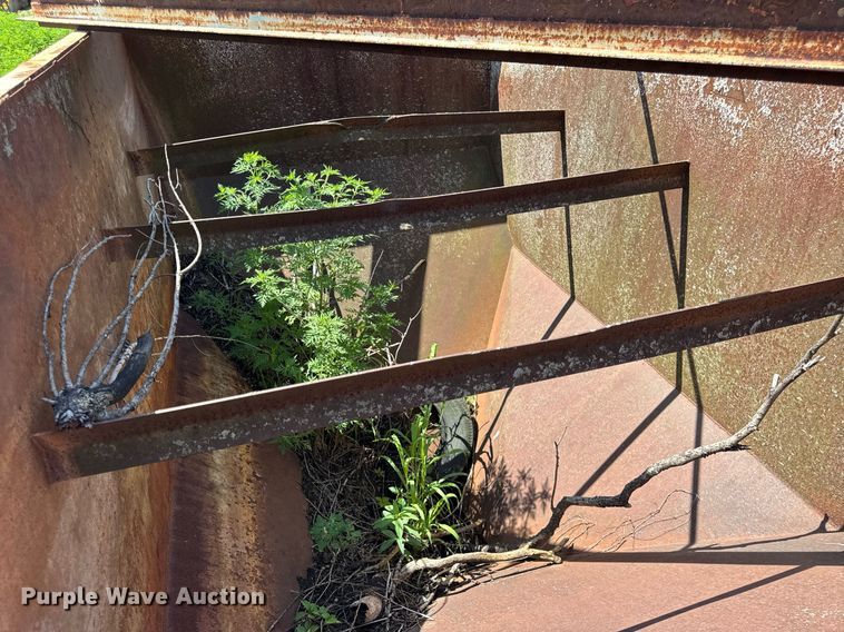 image for item EF2106 McNeilus batch plant