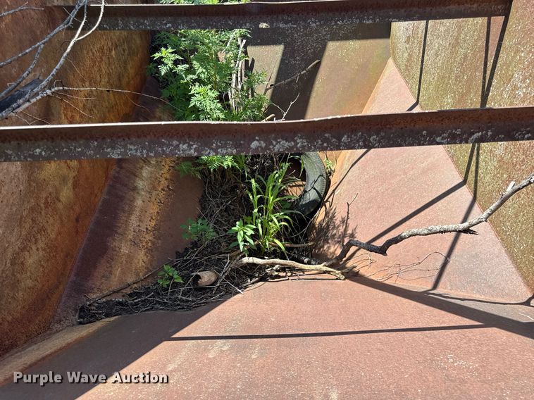 image for item EF2106 McNeilus batch plant