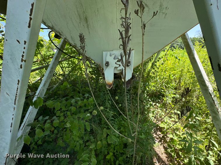 image for item EF2106 McNeilus batch plant