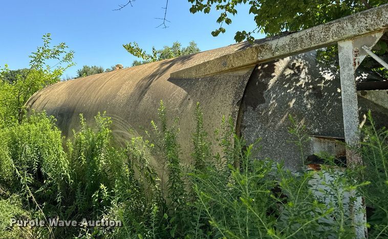 image for item EF2106 McNeilus batch plant