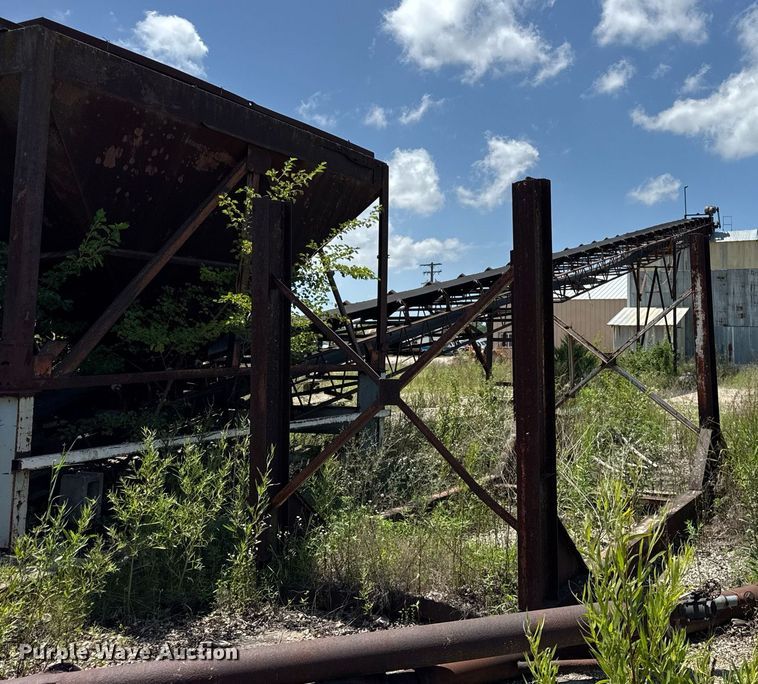 image for item EF2107 5 yard batch plant