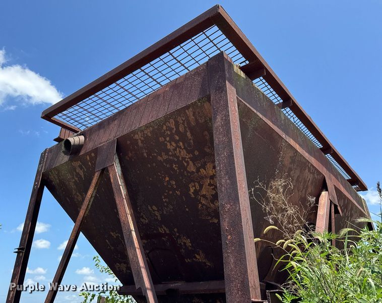 image for item EF2107 5 yard batch plant