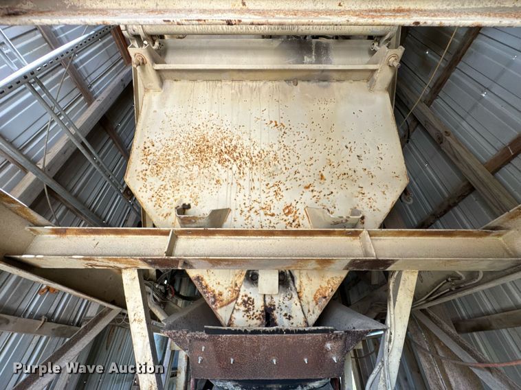 image for item EF2107 5 yard batch plant