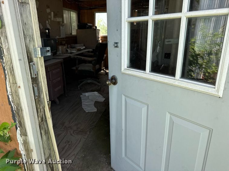 image for item EF2107 5 yard batch plant