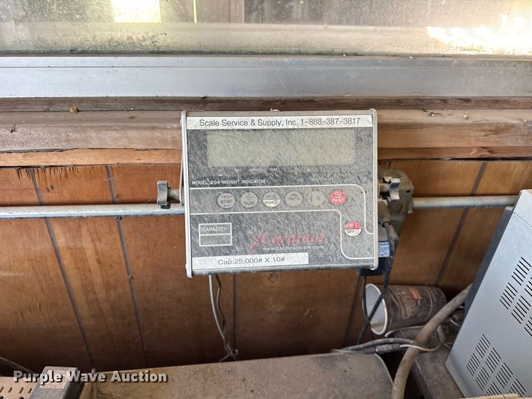 image for item EF2107 5 yard batch plant